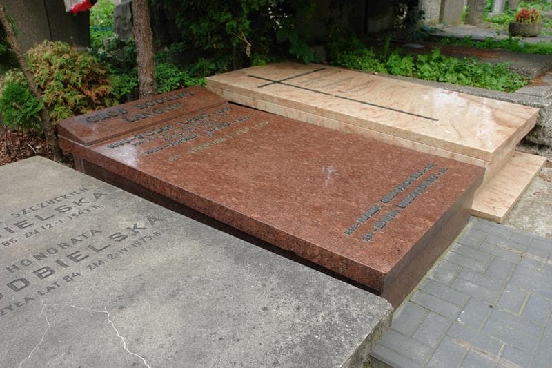 Zdjęcie grobu Maria Lang (2)