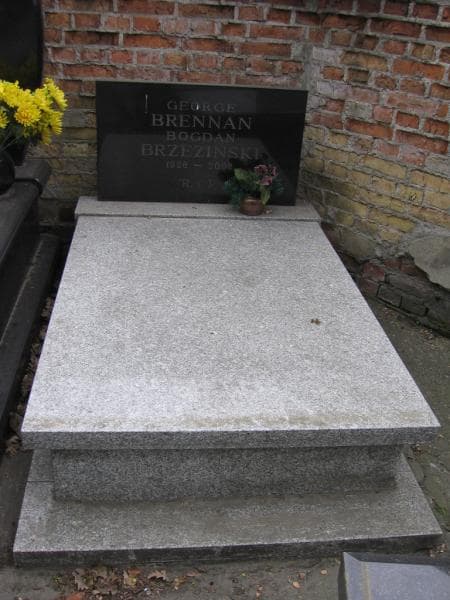 Zdjęcie grobu George Brennan (2)