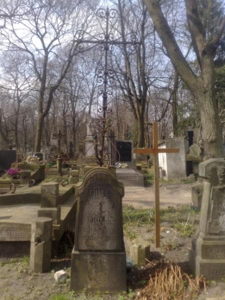 Zdjęcie grobu Wincenty Thiell (1)