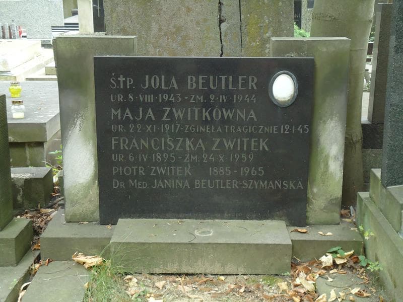 Zdjęcie grobu Jola Beutler (2)