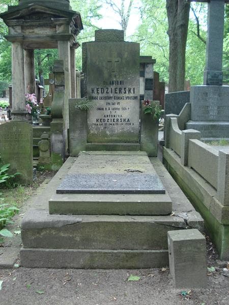 Zdjęcie grobu: Antoni Kędzierski