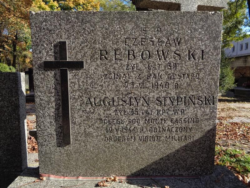 Zdjęcie grobu Augustyn Stypiński (2)