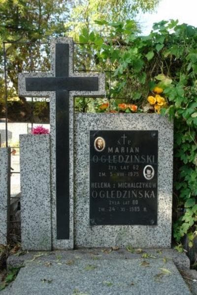 Zdjęcie grobu Marian Oględziński (2)