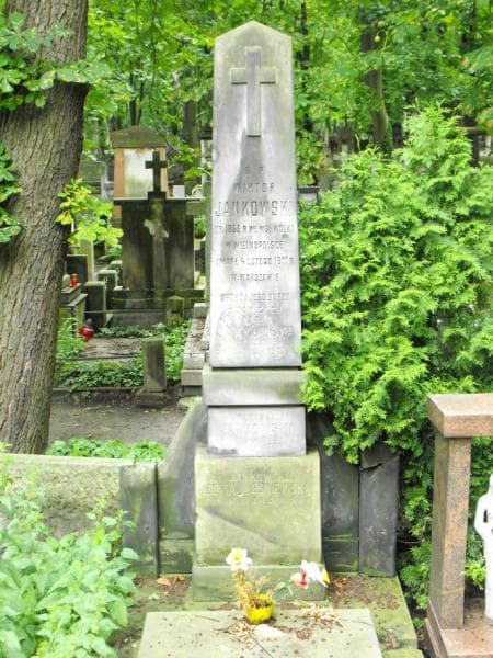 Zdjęcie grobu Wiktor Jankowski (2)