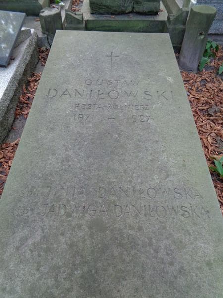 Zdjęcie grobu Gustaw Daniłowski (2)