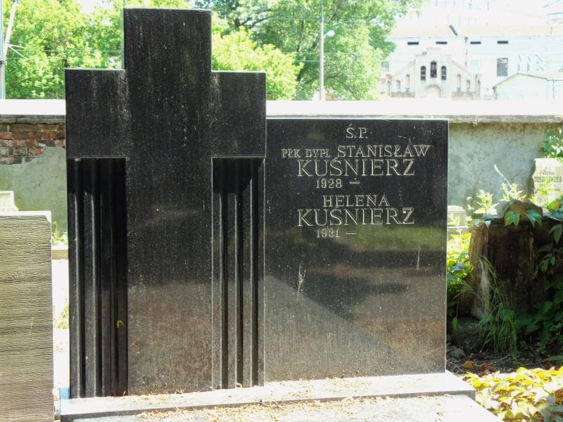 Zdjęcie grobu Kuśnierzowie (2)