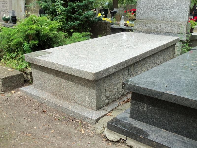 Zdjęcie grobu Antoni Rotuscy (2)