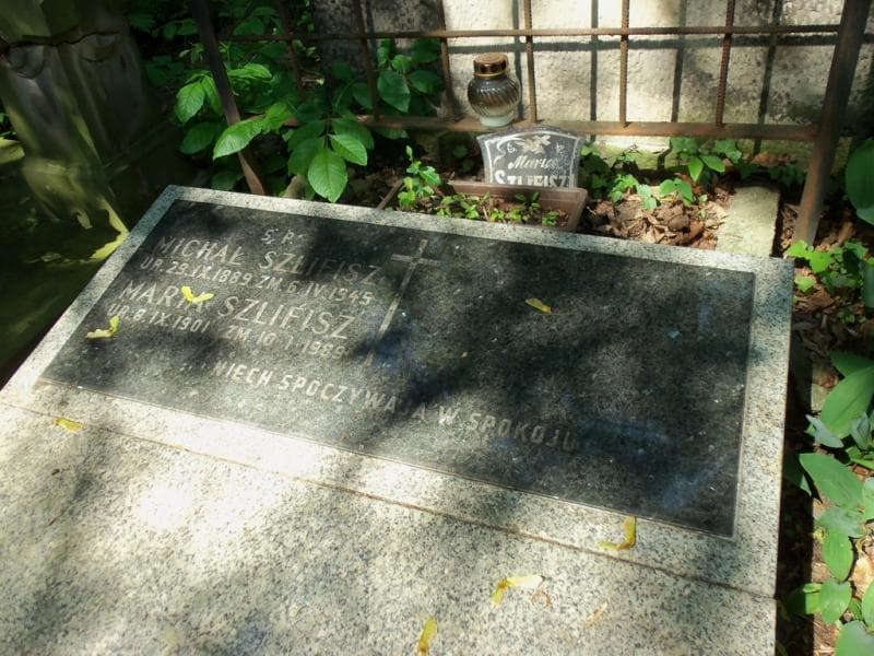 Zdjęcie grobu Maria Szlifisz (2)