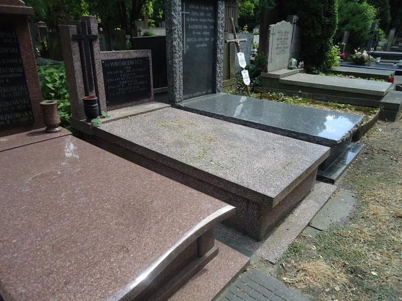 Zdjęcie grobu Eugeniusz Wróblewski (1)