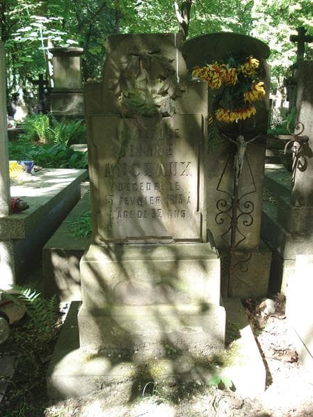 Zdjęcie grobu Jeanne Anceaux (1)