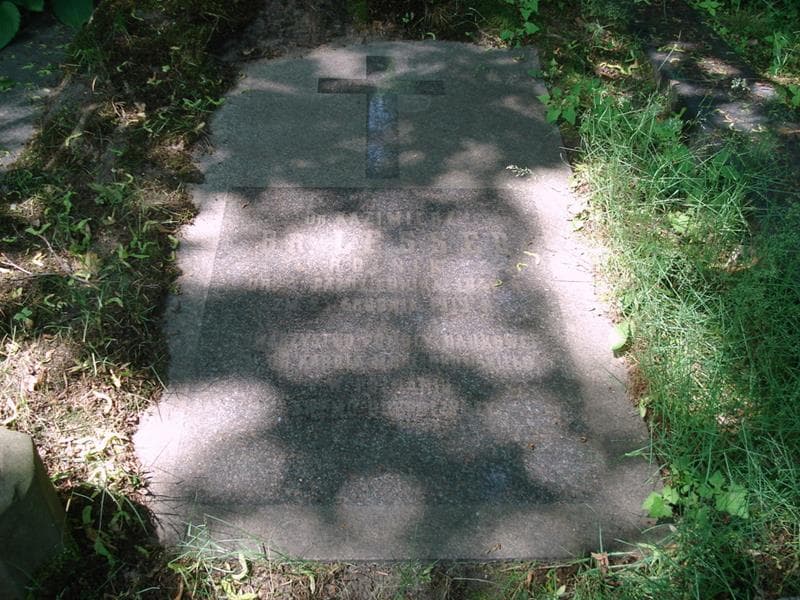 Zdjęcie grobu Kazimierz Lesser (2)