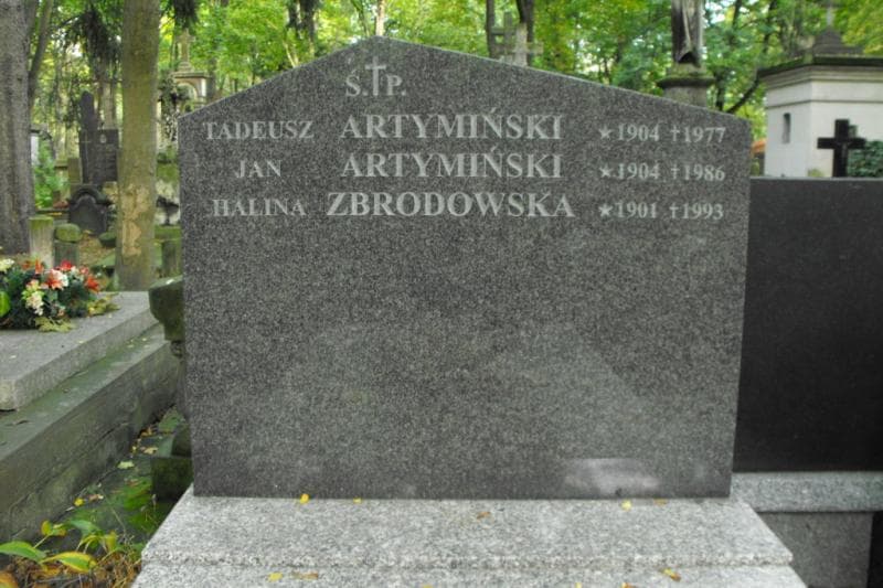 Zdjęcie grobu Jan Artymiński (2)
