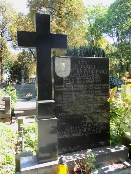 Zdjęcie grobu Leonard Furs - Żyrkiewicz (2)