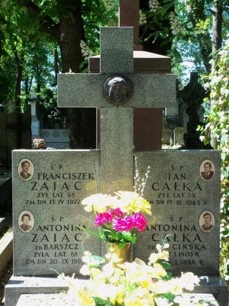Zdjęcie grobu Antonina Całka (2)