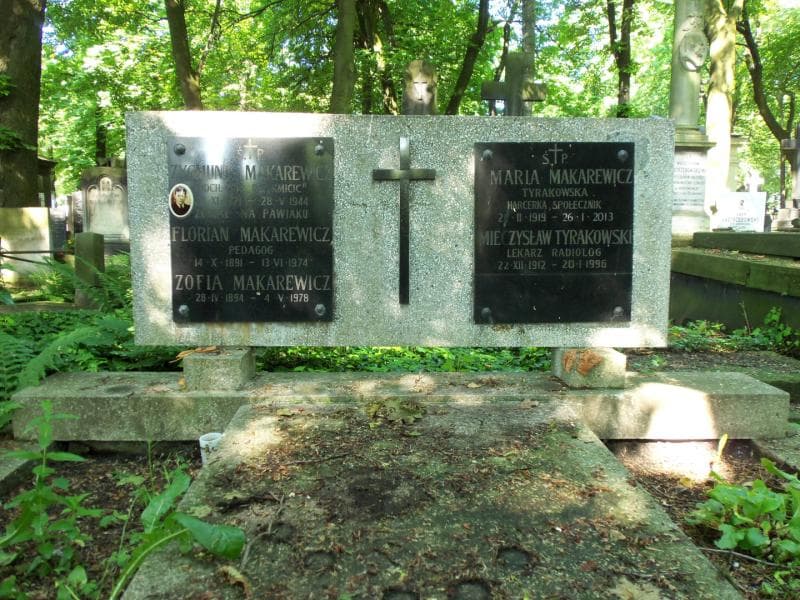 Zdjęcie grobu Florian Makarewicz (2)