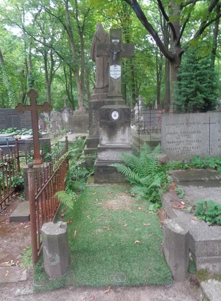 Zdjęcie grobu Juljan Jankie (1)