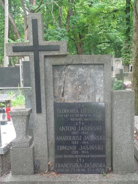 Zdjęcie grobu Anatoliusz Jasiński (2)
