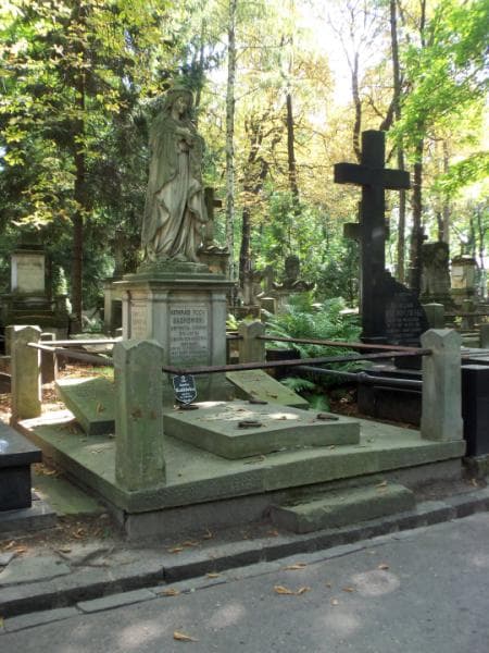 Zdjęcie grobu Heliodor Du Bourblanc (1)