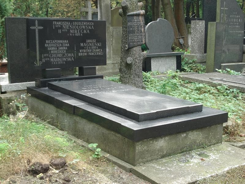 Zdjęcie grobu Janusz Magnuski (1)
