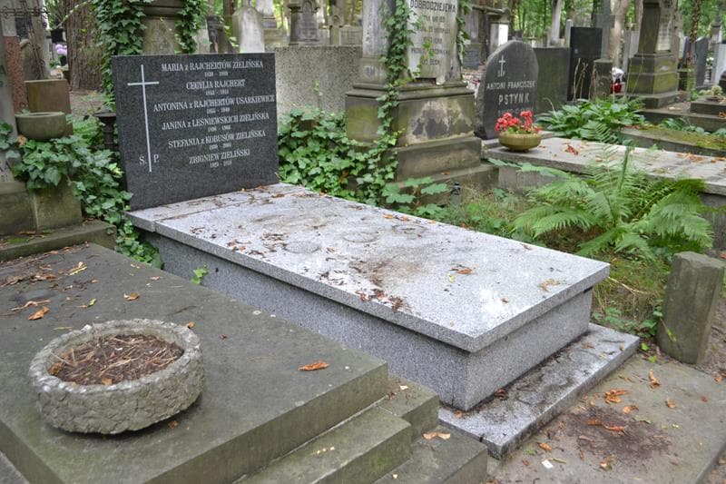 Zdjęcie grobu: Antonina Usarkiewicz