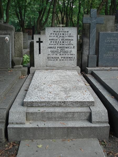 Zdjęcie grobu Janusz Pyrzewicz (1)