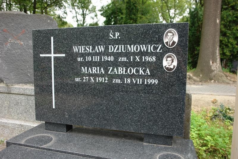 Zdjęcie grobu Wiesław Dziumowicz (2)
