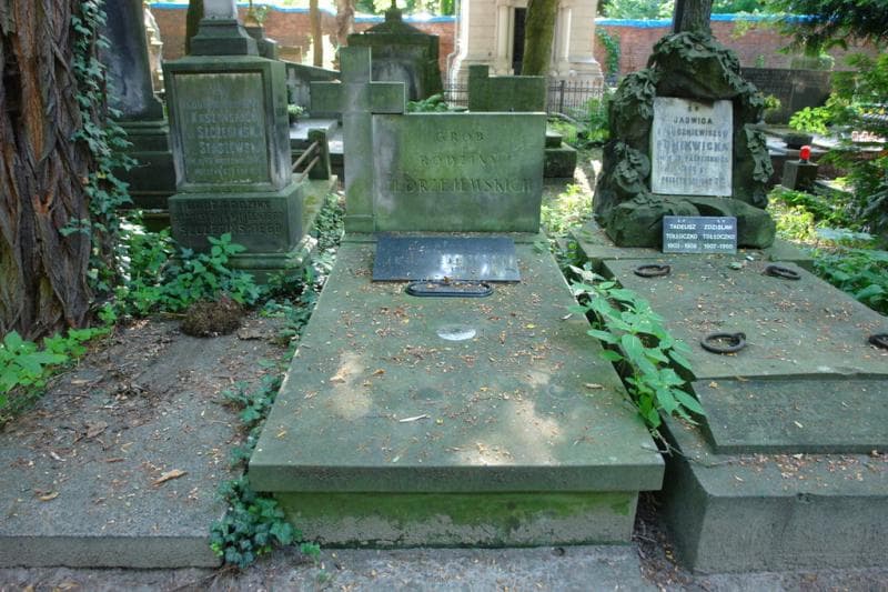 Zdjęcie grobu: Tadeusz Jędrzejewski