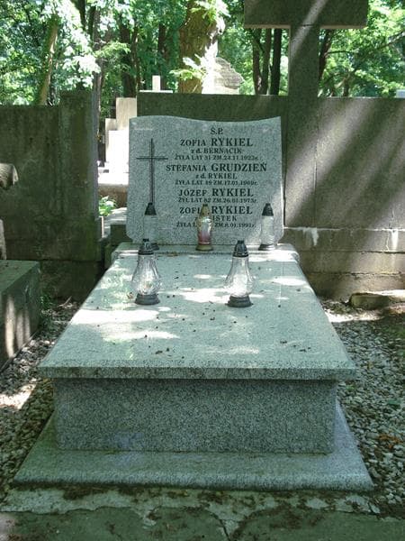Zdjęcie grobu: Józef Rykiel