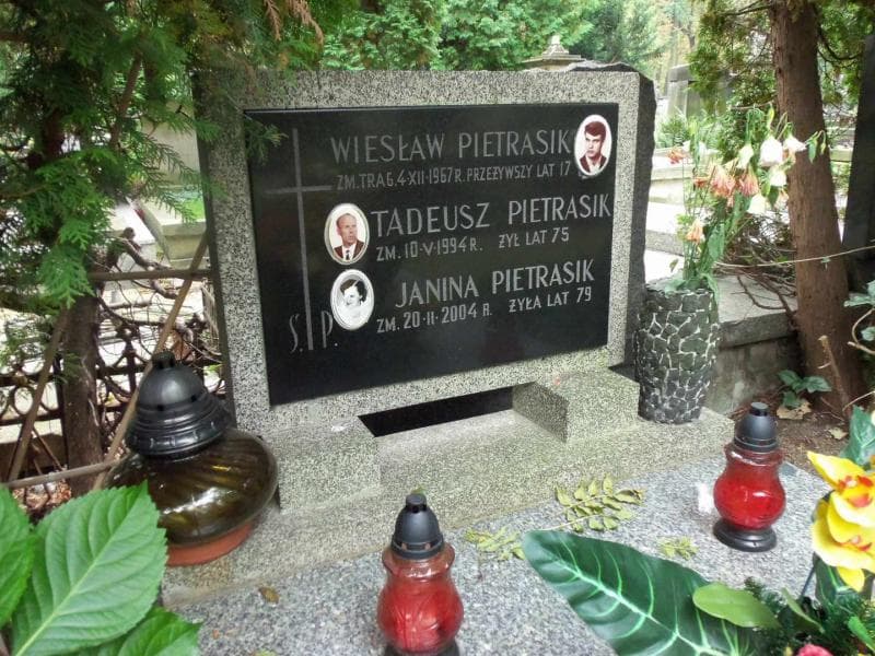 Zdjęcie grobu Wiesław Pietrasik (2)