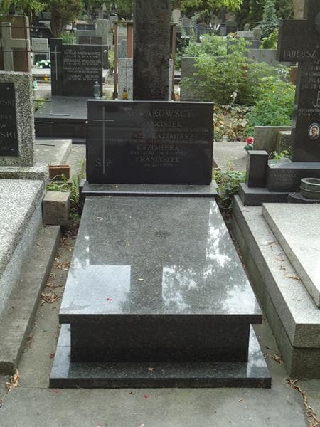 Zdjęcie grobu: Franciszek Nowakowski