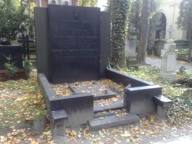 Zdjęcie grobu: Antoni Wróbel