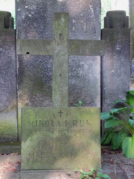 Zdjęcie grobu Maria Rukowa (2)