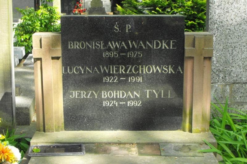 Zdjęcie grobu Bronisława Wandke (2)