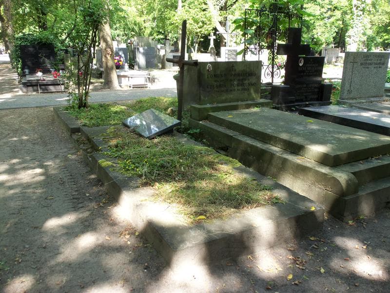 Zdjęcie grobu Józefa Książkiewicz (1)