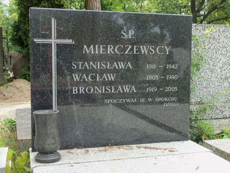 Zdjęcie grobu Wacław Mierczewski (2)