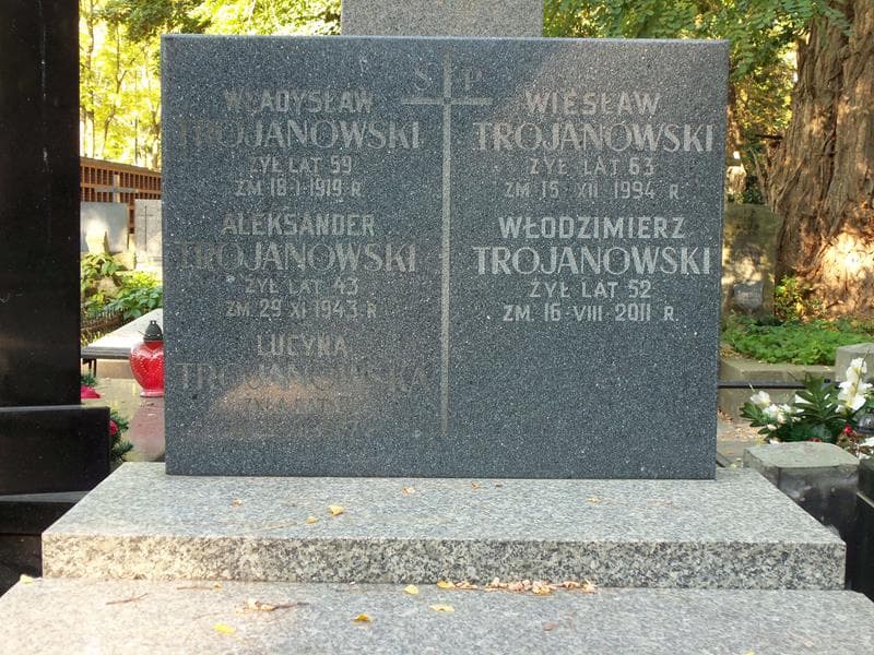 Zdjęcie grobu Władysław Trojanowski (2)