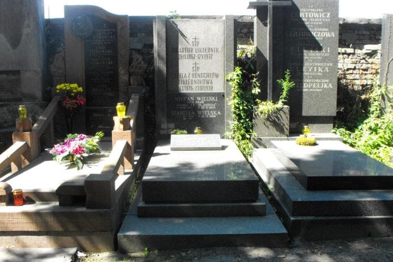 Zdjęcie grobu: Artur Likiernik