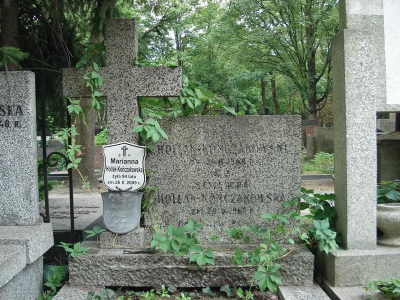 Zdjęcie grobu Marianna Hollak-Kończakowska (2)