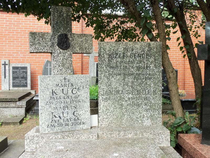 Zdjęcie grobu Maria Kuc (2)