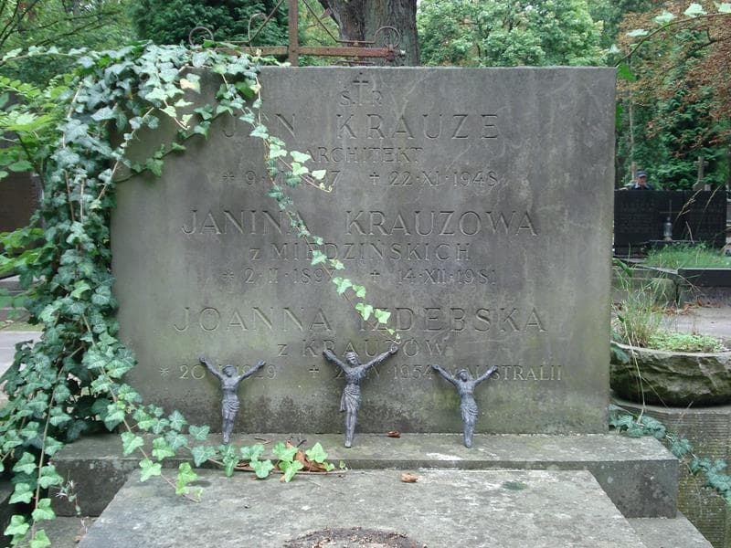 Zdjęcie grobu Joanna Izdebska (2)