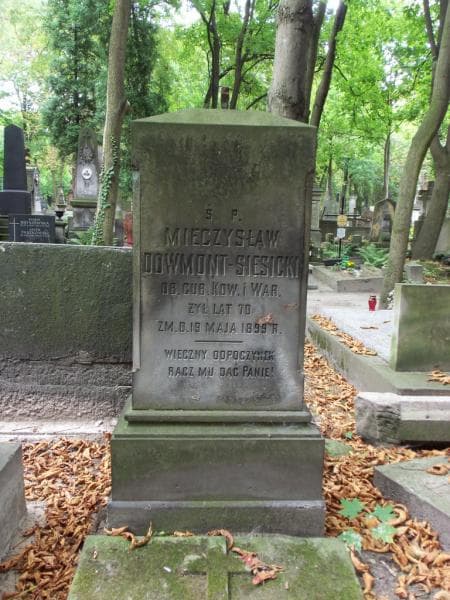 Zdjęcie grobu Mieczysław Dowmont-Siesicki (2)