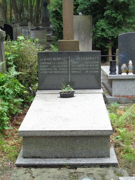 Zdjęcie grobu Janusz Odrobiński (1)