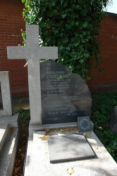 Zdjęcie grobu Halina Czykowska (2)