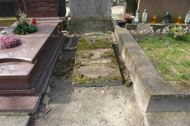 Zdjęcie grobu: Adolf Rzepko