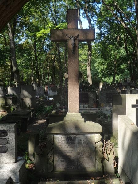 Zdjęcie grobu Antonina Neubeltowa (2)