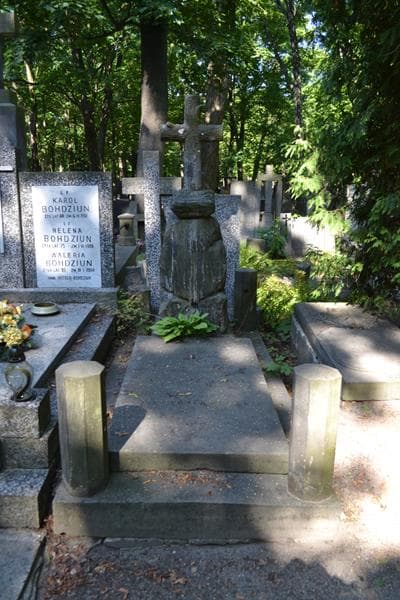 Zdjęcie grobu Maria Zawisza (1)