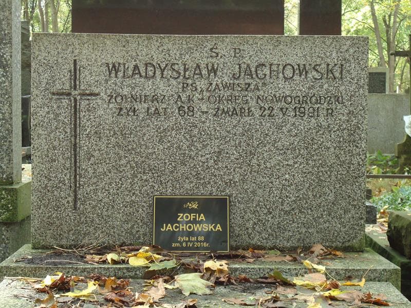 Zdjęcie grobu Władysław Jachowski (2)