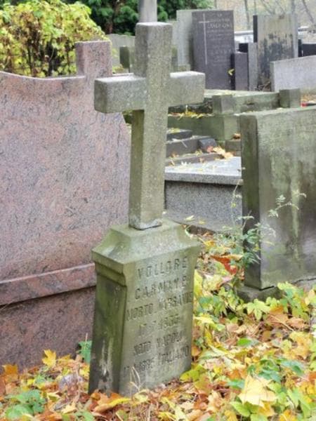 Zdjęcie grobu Carmine Vollore (2)
