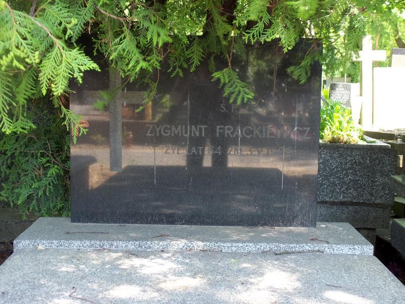 Zdjęcie grobu Zygmunt Frąckiewicz (2)