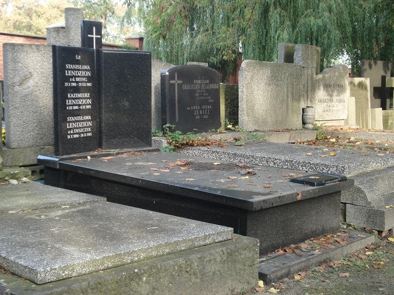 Zdjęcie grobu Stanisława Lendzion (1)